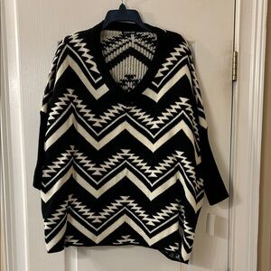 Audrey Ann Black and Cream V-Neck Sweater